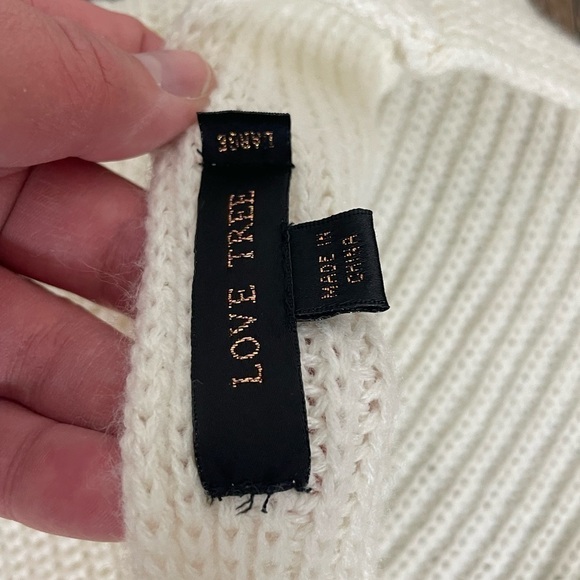 Love Tree Open Back Sweater L - Picture 4 of 5